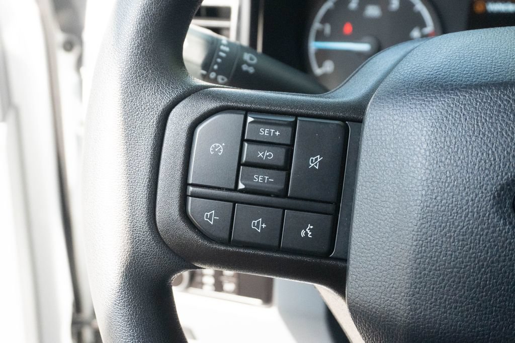 Used 2025 Ford F350 XL RWD image 24