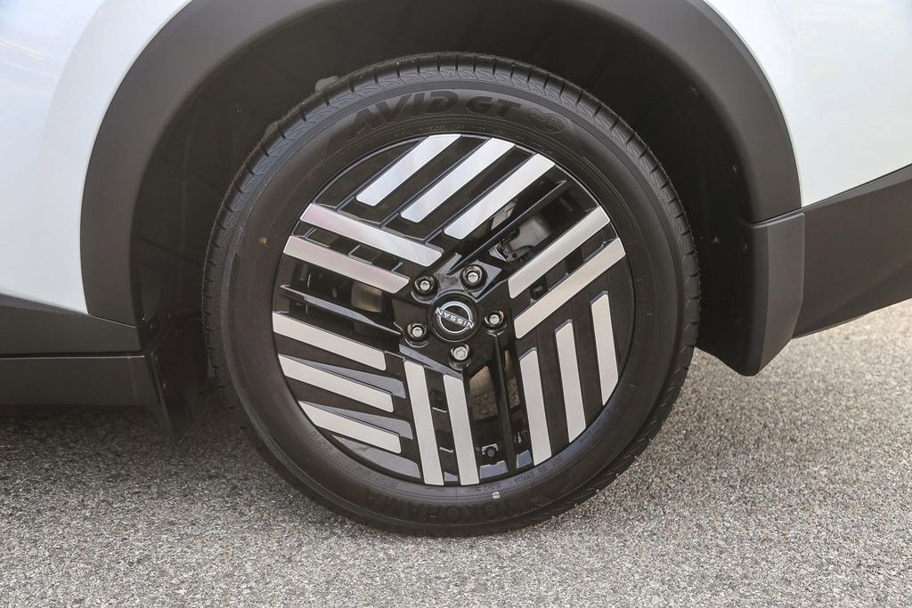 New 2026 Nissan Leaf SV+ image 10