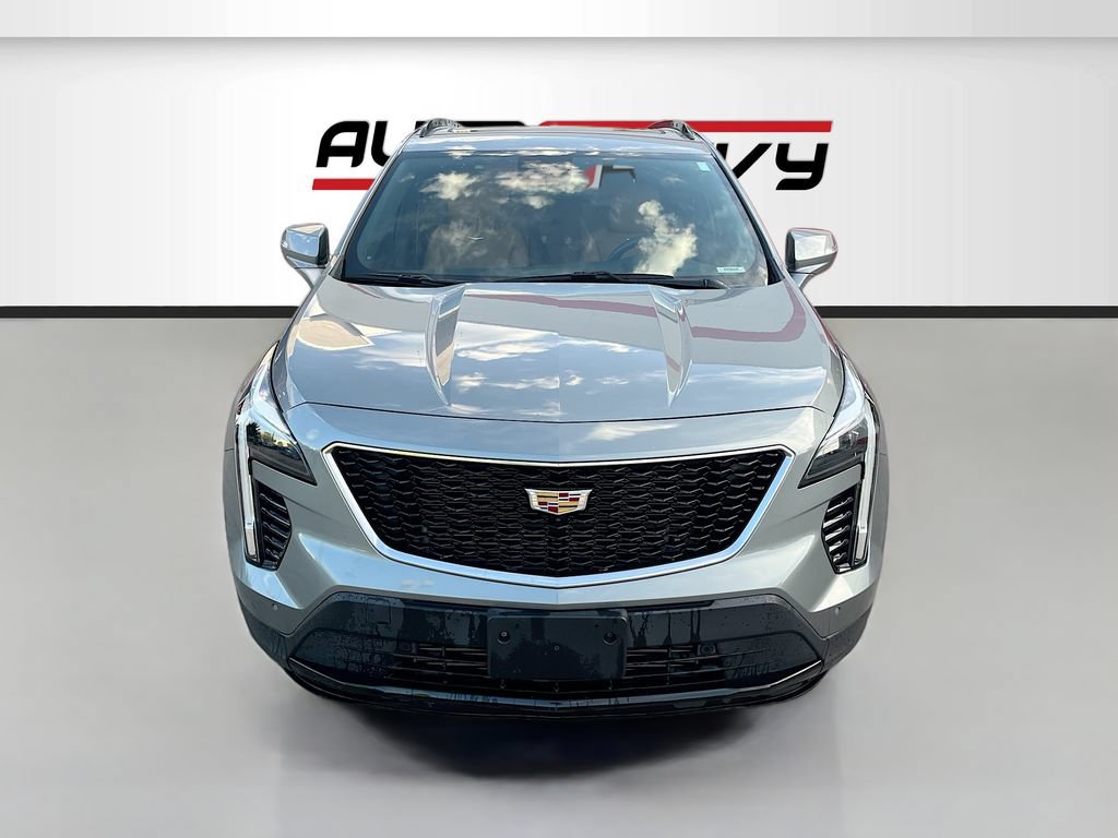 Used 2023 Cadillac XT4 Sport AWD/4WD image 2
