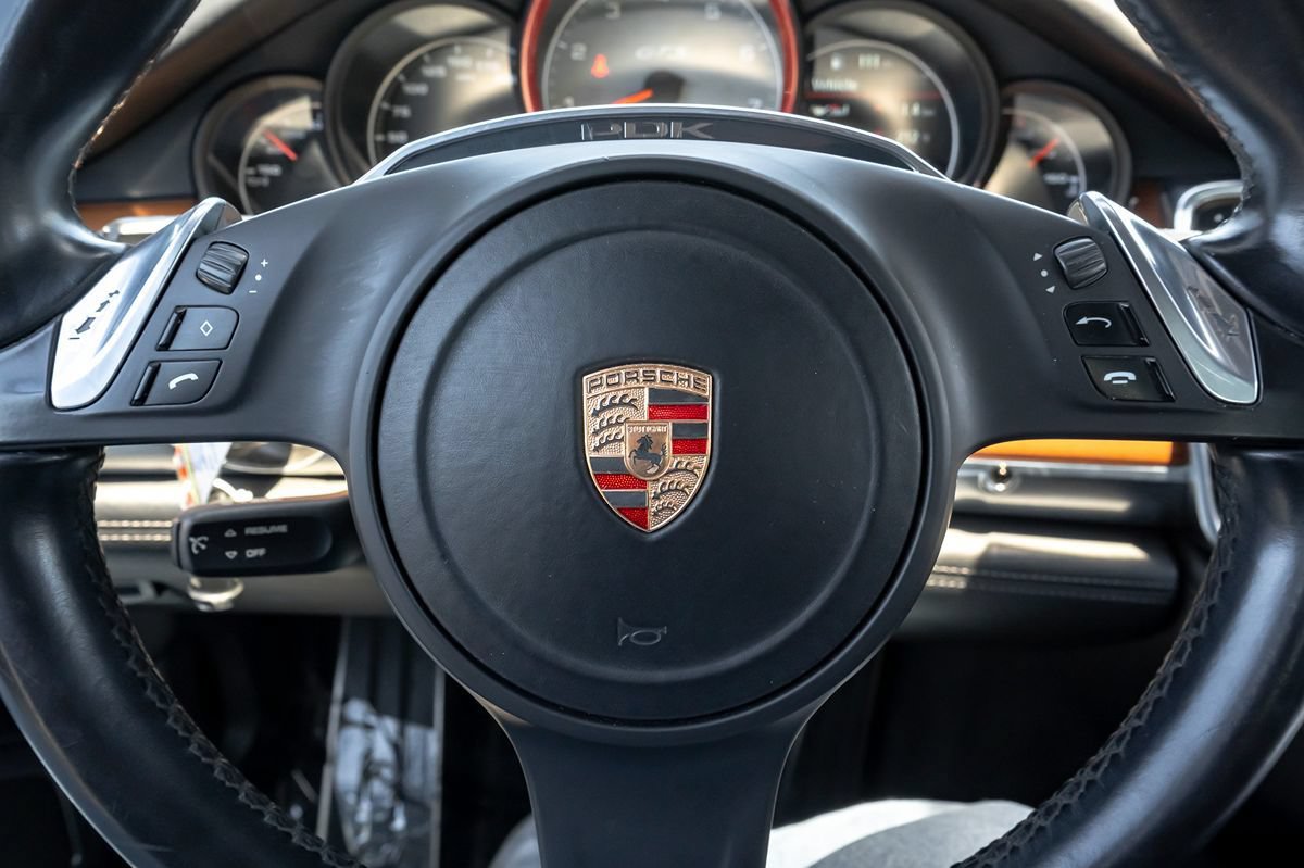Used 2016 Porsche Panamera GTS AWD/4WD image 21
