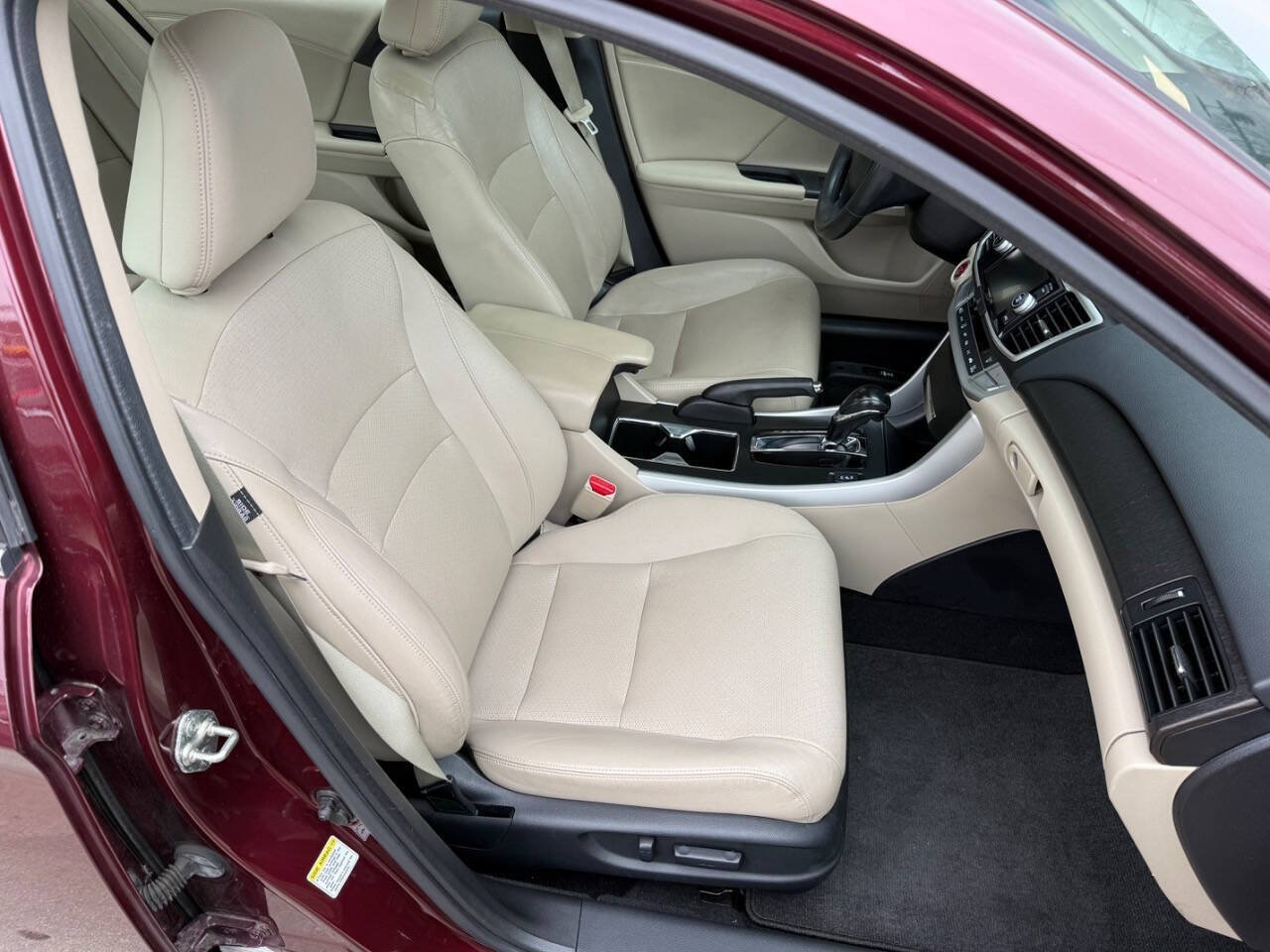 Used 2013 Honda Accord EX-L image 9