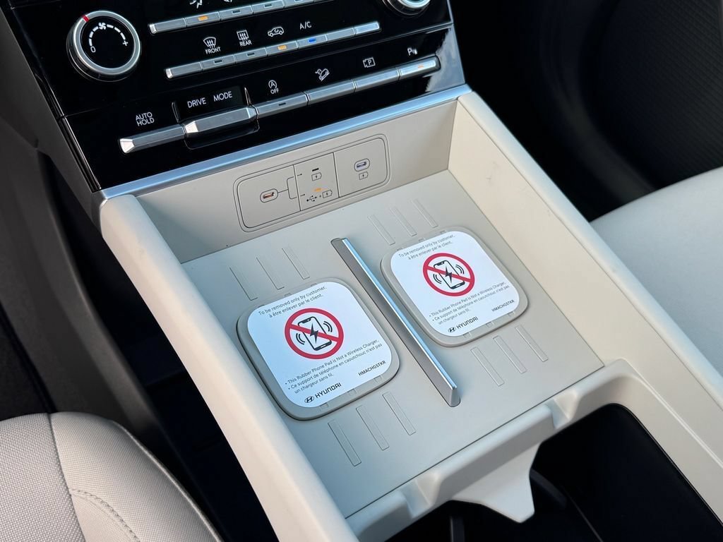 New 2026 Hyundai Santa Fe SE FWD image 26