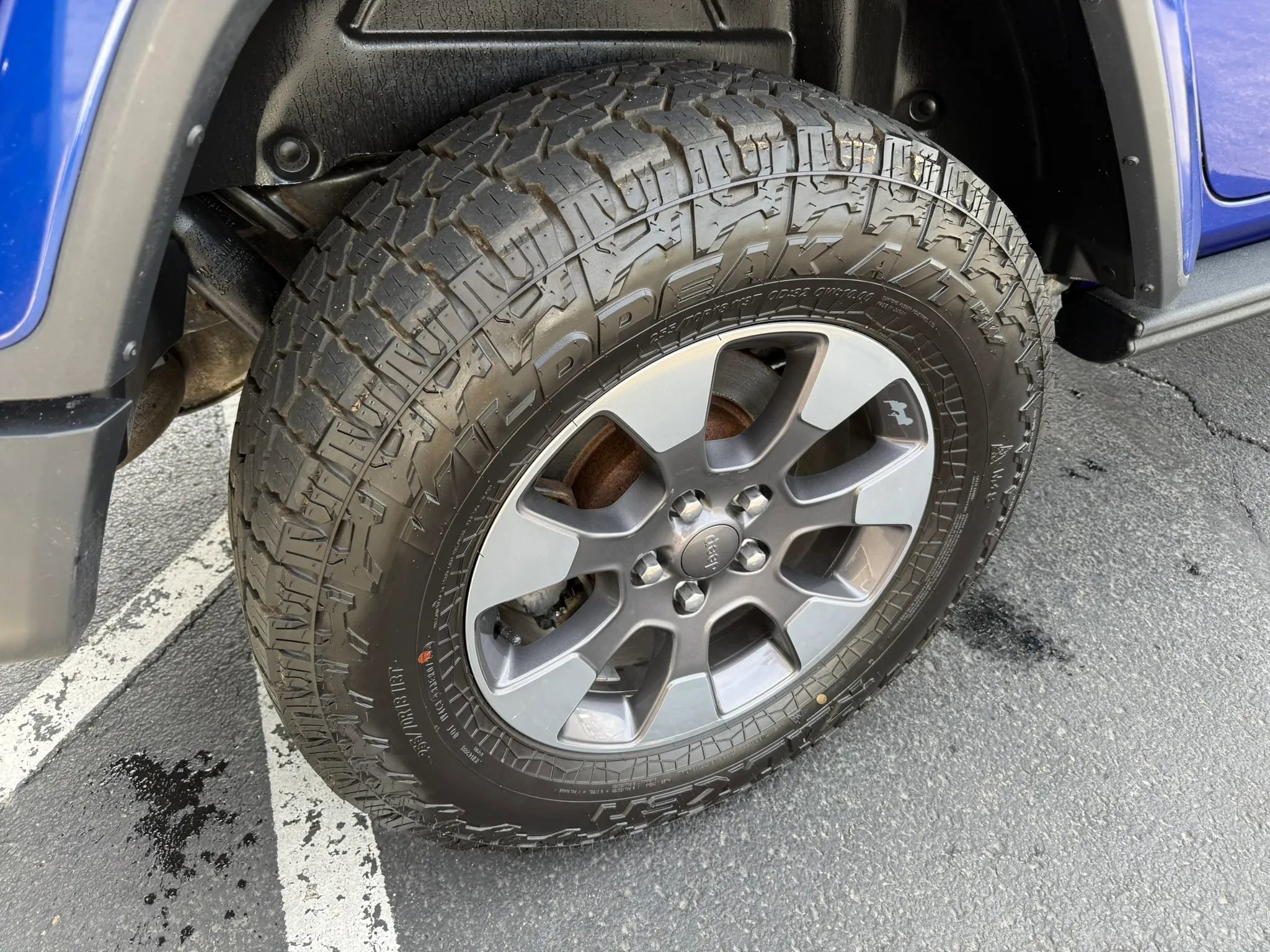 Used 2019 Jeep Wrangler Unlimited Sahara image 40