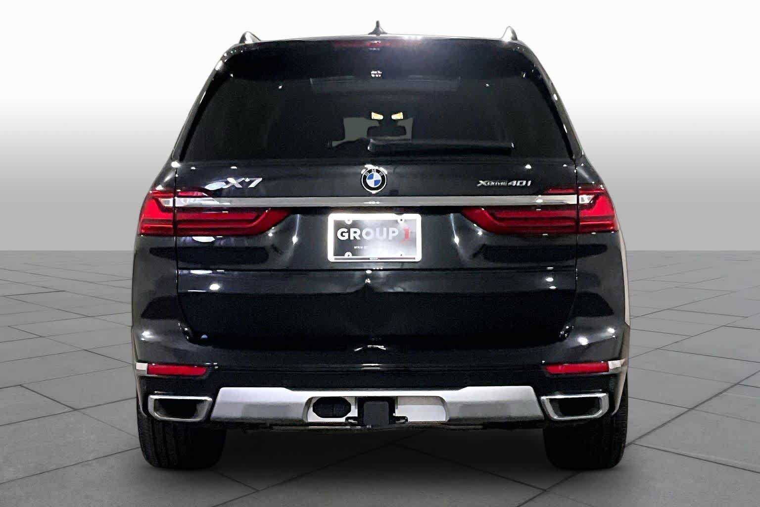 Used 2021 BMW X7 xDrive40i w/ Premium Package 2 AWD/4WD image 4