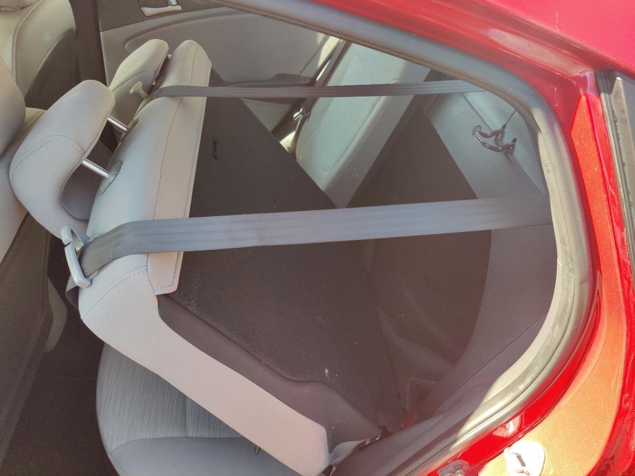 Used 2016 Hyundai Accent SE image 13