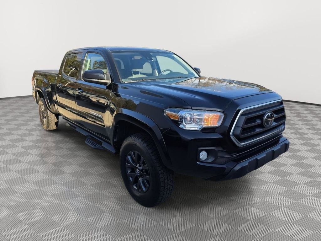 Used 2020 Toyota Tacoma SR5 image 3
