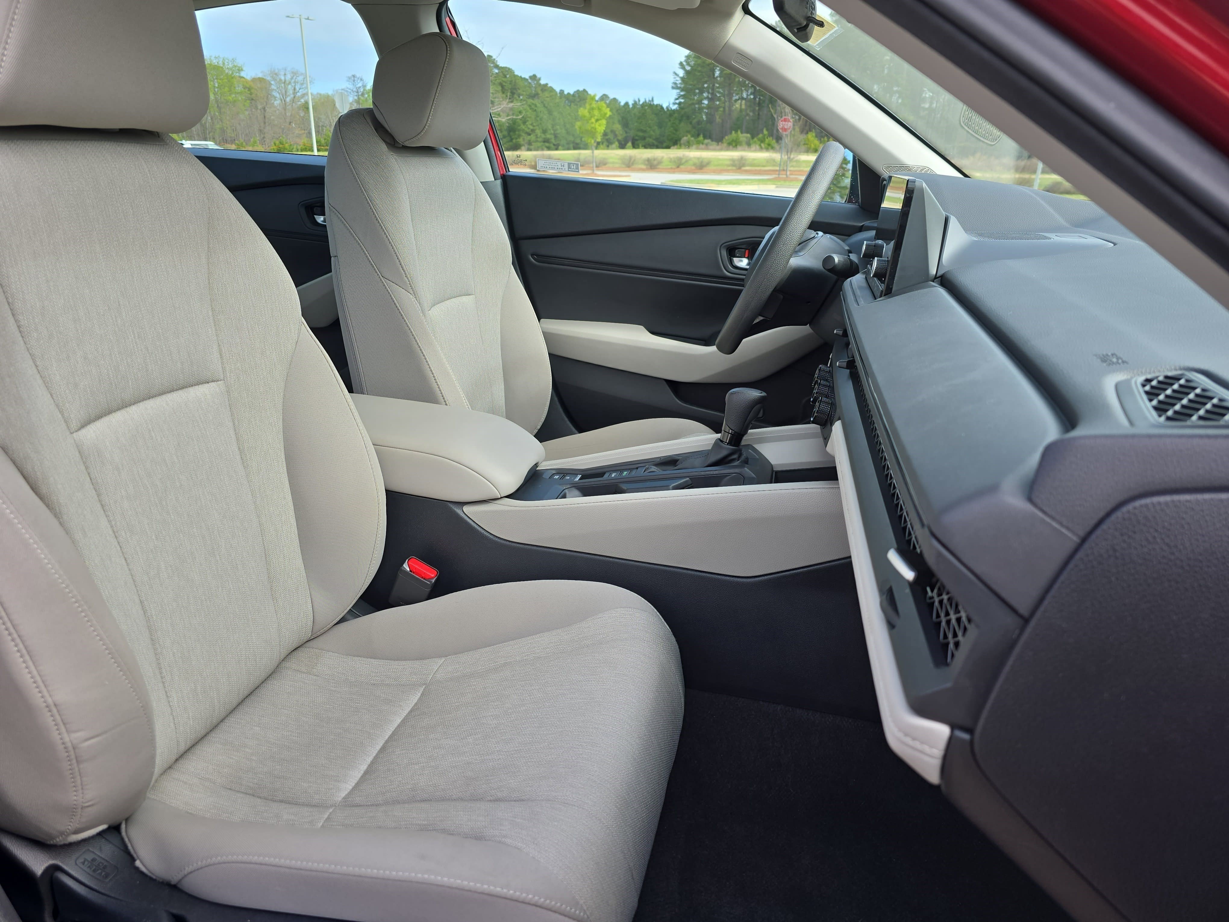 Used 2024 Honda Accord EX image 10