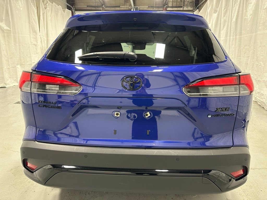 Used 2025 Toyota Corolla Cross XSE w/ Convenience Package image 6