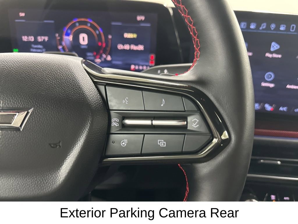 Used 2024 Chevrolet Traverse RS image 37