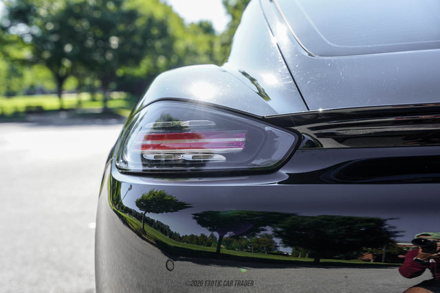 Used 2017 Porsche 718 Cayman RWD image 42