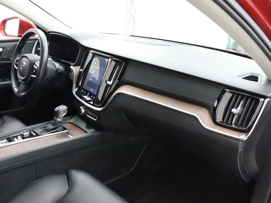Used 2019 Volvo S60 T6 Inscription AWD/4WD image 30