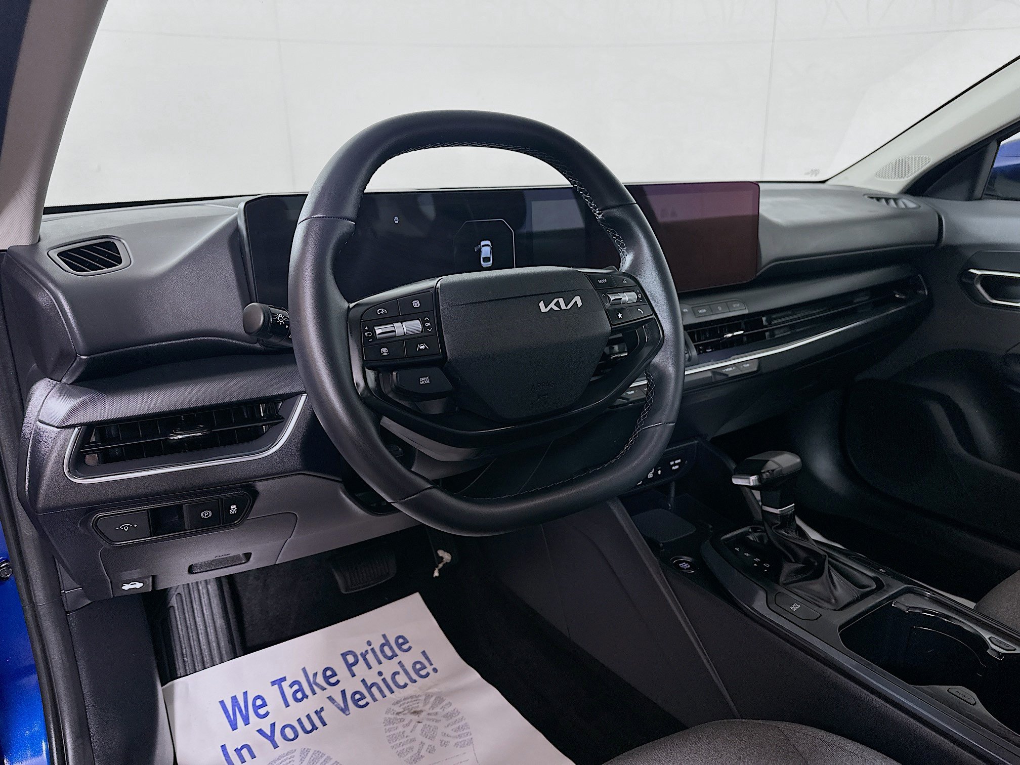 Certified 2025 Kia K4 EX FWD image 9