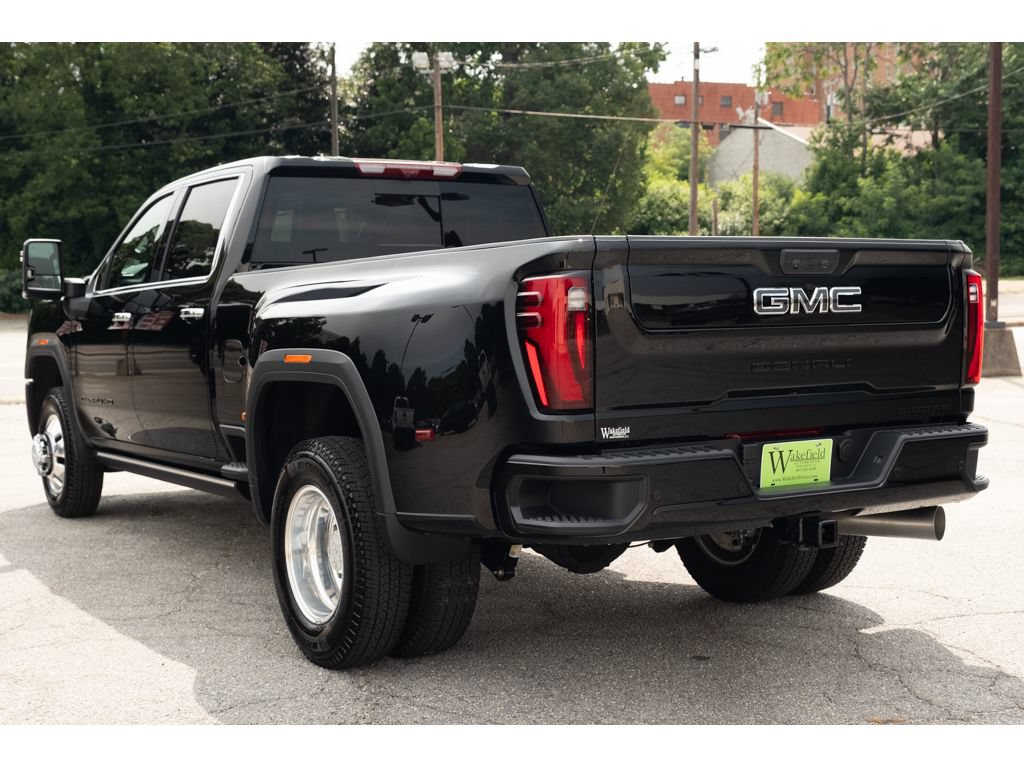 New 2026 GMC Sierra 3500 Denali Ultimate w/ LPO, Black Badging Package AWD/4WD image 6