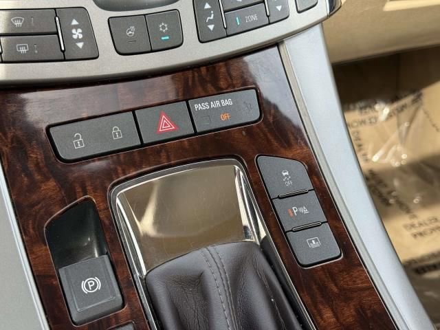 Used 2012 Buick LaCrosse Premium FWD image 25