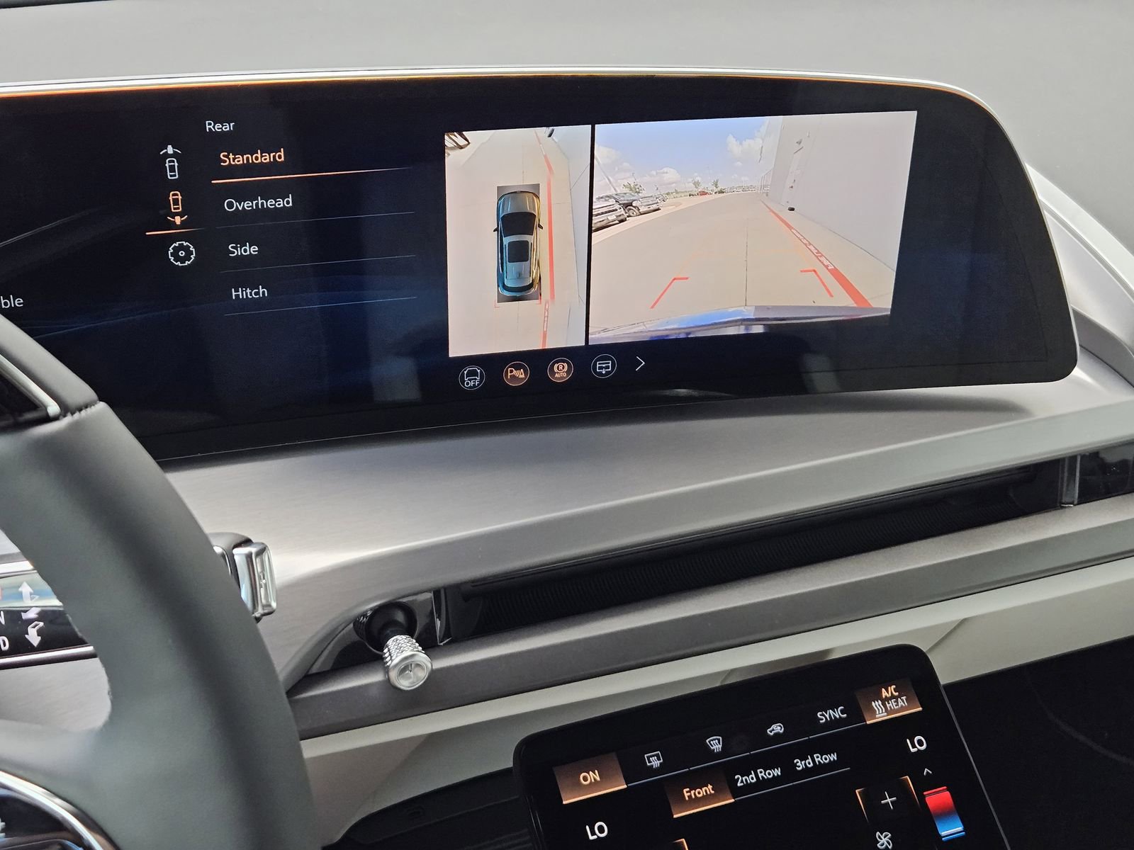 New 2026 Cadillac Vistiq Sport image 18