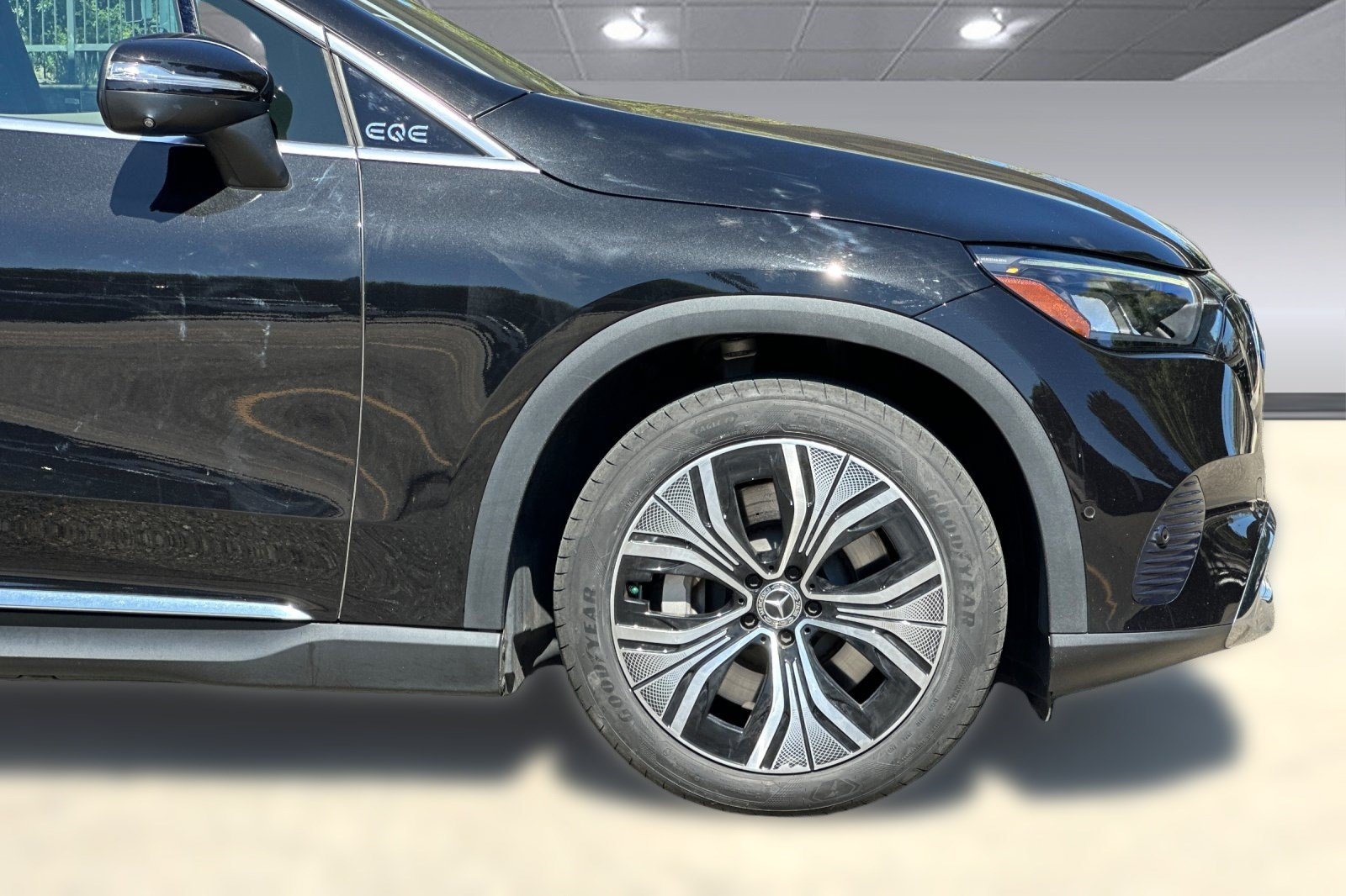 Used 2023 Mercedes-Benz EQE 350+ 4MATIC SUV image 36