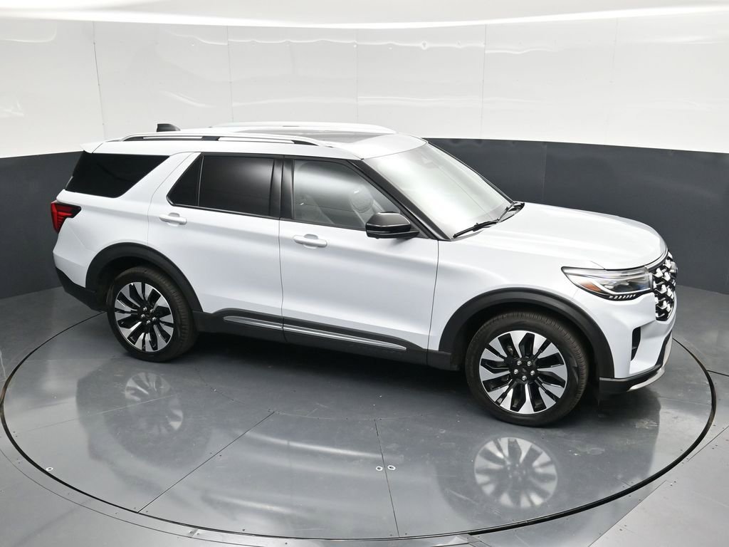 Certified 2025 Ford Explorer Platinum w/ LUX Leather Package AWD/4WD image 41