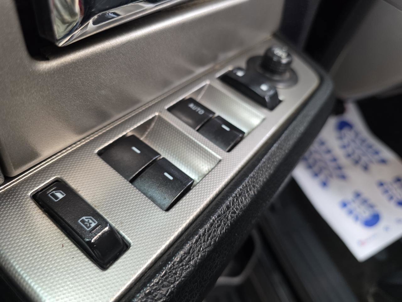 Used 2016 Ford Expedition XLT AWD/4WD image 22