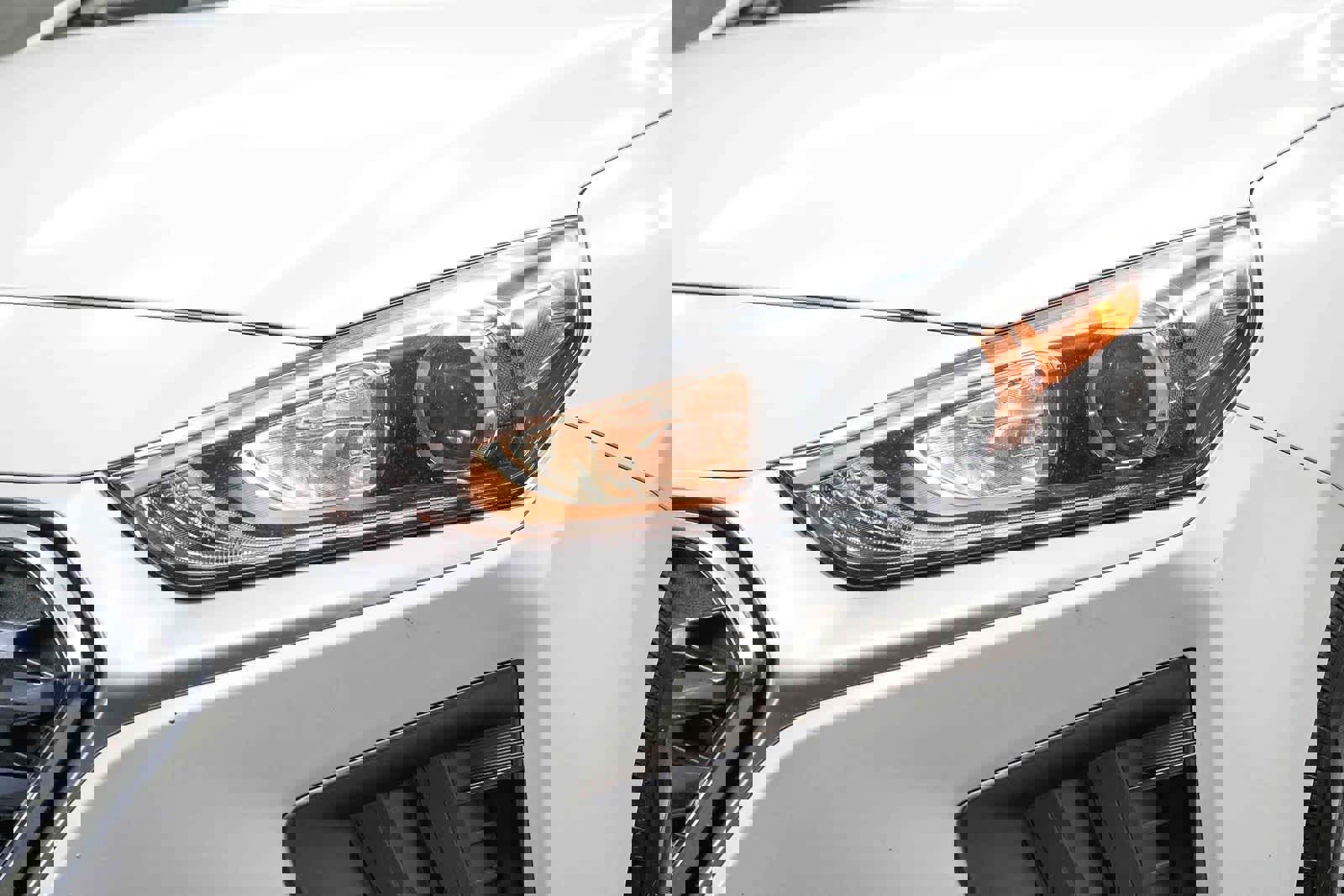 Used 2020 Hyundai Ioniq Blue image 5