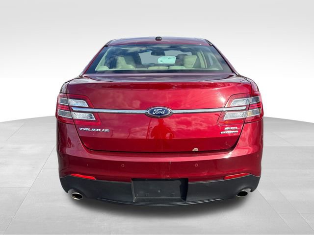 Used 2014 Ford Taurus SEL w/ Equipment Group 201A FWD image 4