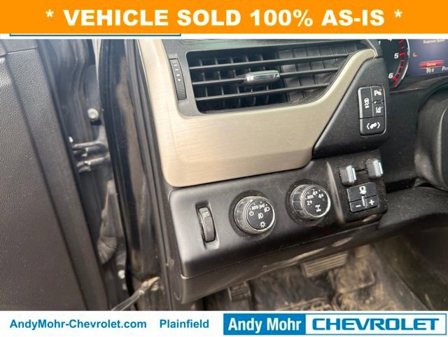 Used 2015 GMC Yukon Denali w/ Open Road Package AWD/4WD image 15