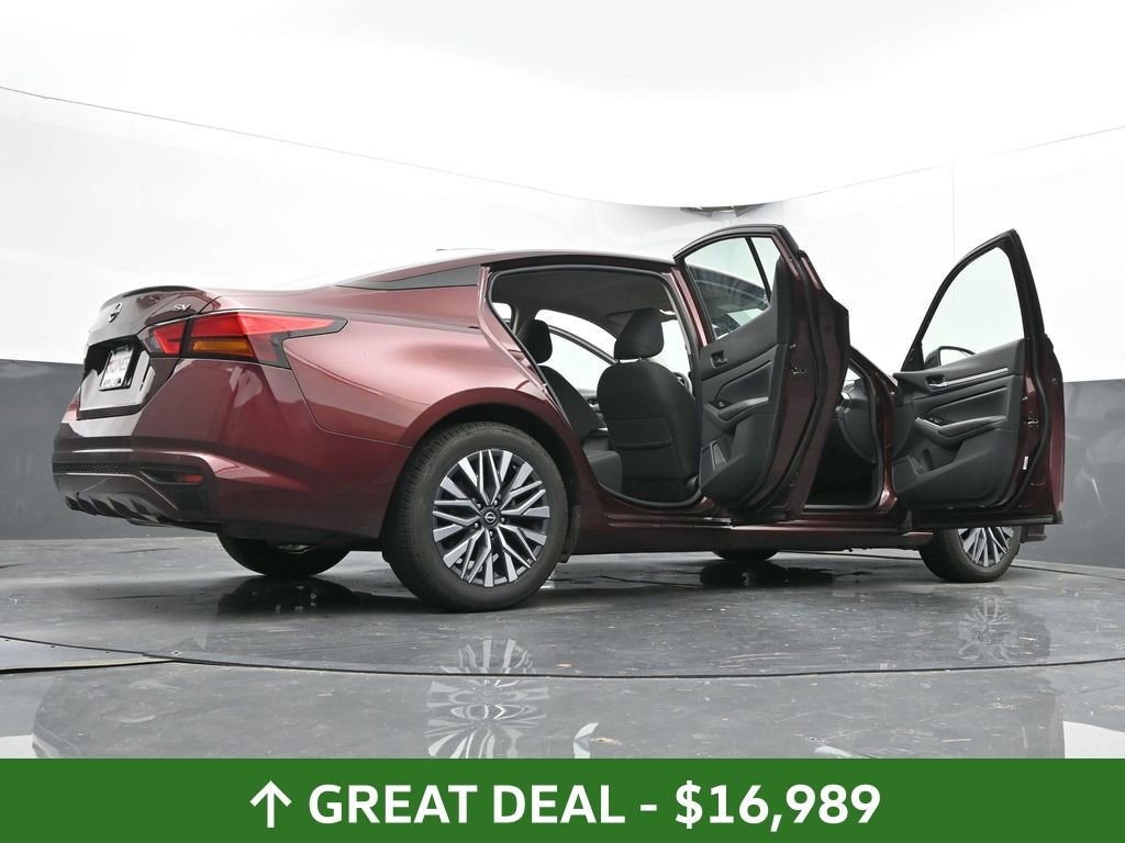 Used 2023 Nissan Altima 2.5 SV image 75