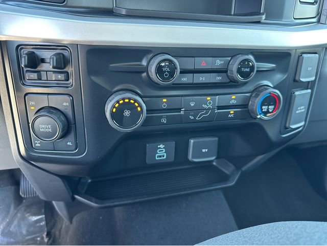 New 2026 Ford F250 XLT image 19
