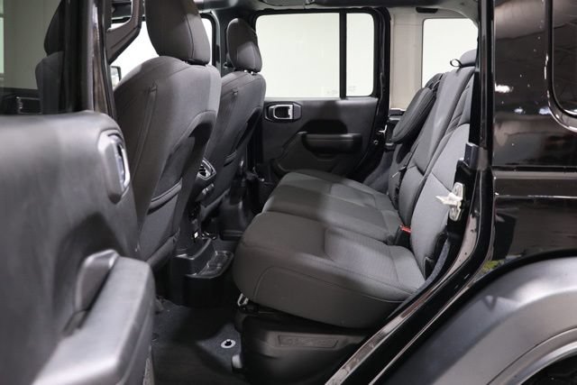 Used 2023 Jeep Wrangler Unlimited w/ Sun & Screen Package AWD/4WD image 35
