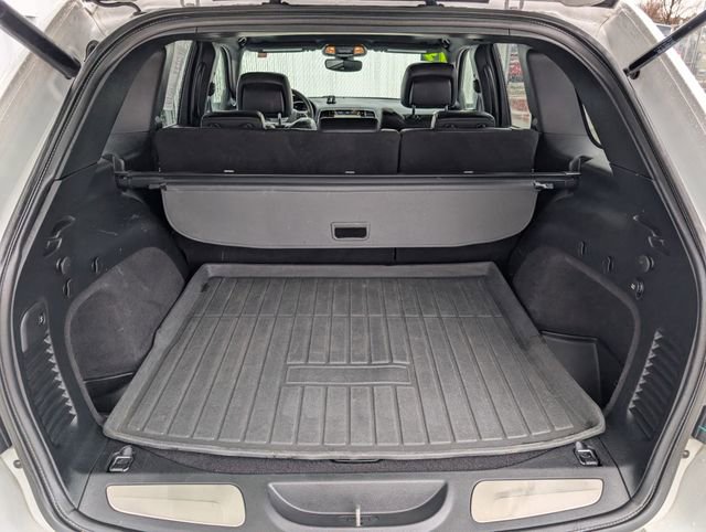 Used 2019 Jeep Grand Cherokee Limited AWD/4WD image 27