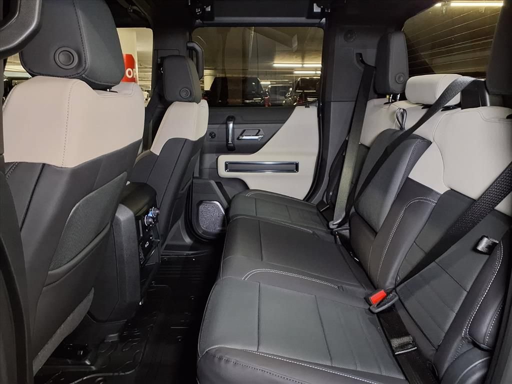 Used 2026 GMC Hummer EV 4x4 Crew Cab image 13