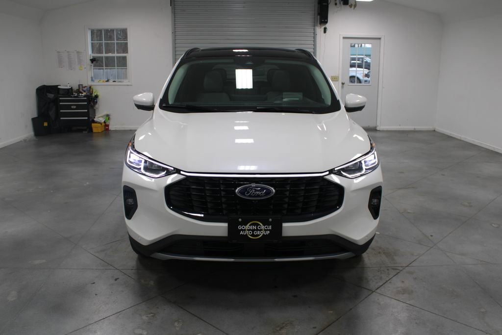 New 2026 Ford Escape Platinum w/ Premium Technology Package image 2