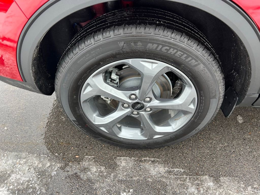 Used 2025 Ford Escape ST-Line Select image 11