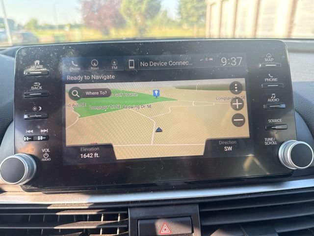 Used 2018 Honda Accord Touring image 15