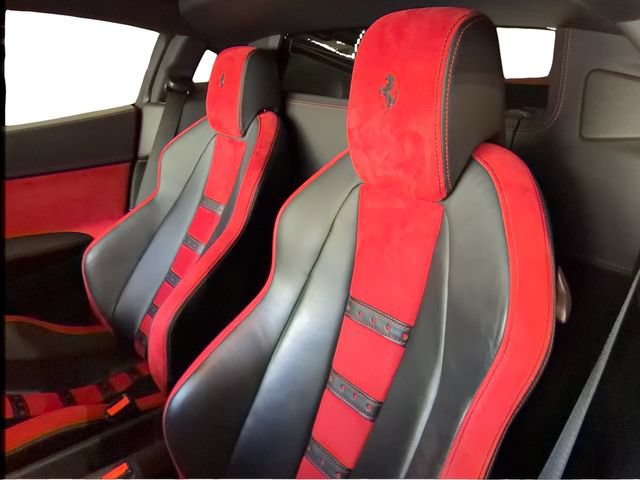 Used 2014 Ferrari 458 Italia Coupe RWD image 11