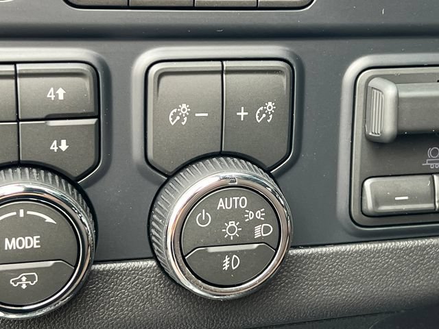 New 2026 Chevrolet Tahoe High Country AWD/4WD image 22