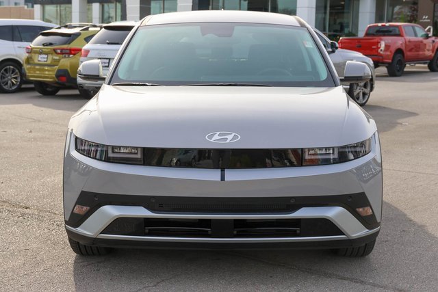 New 2026 Hyundai Ioniq 5 SEL video 2