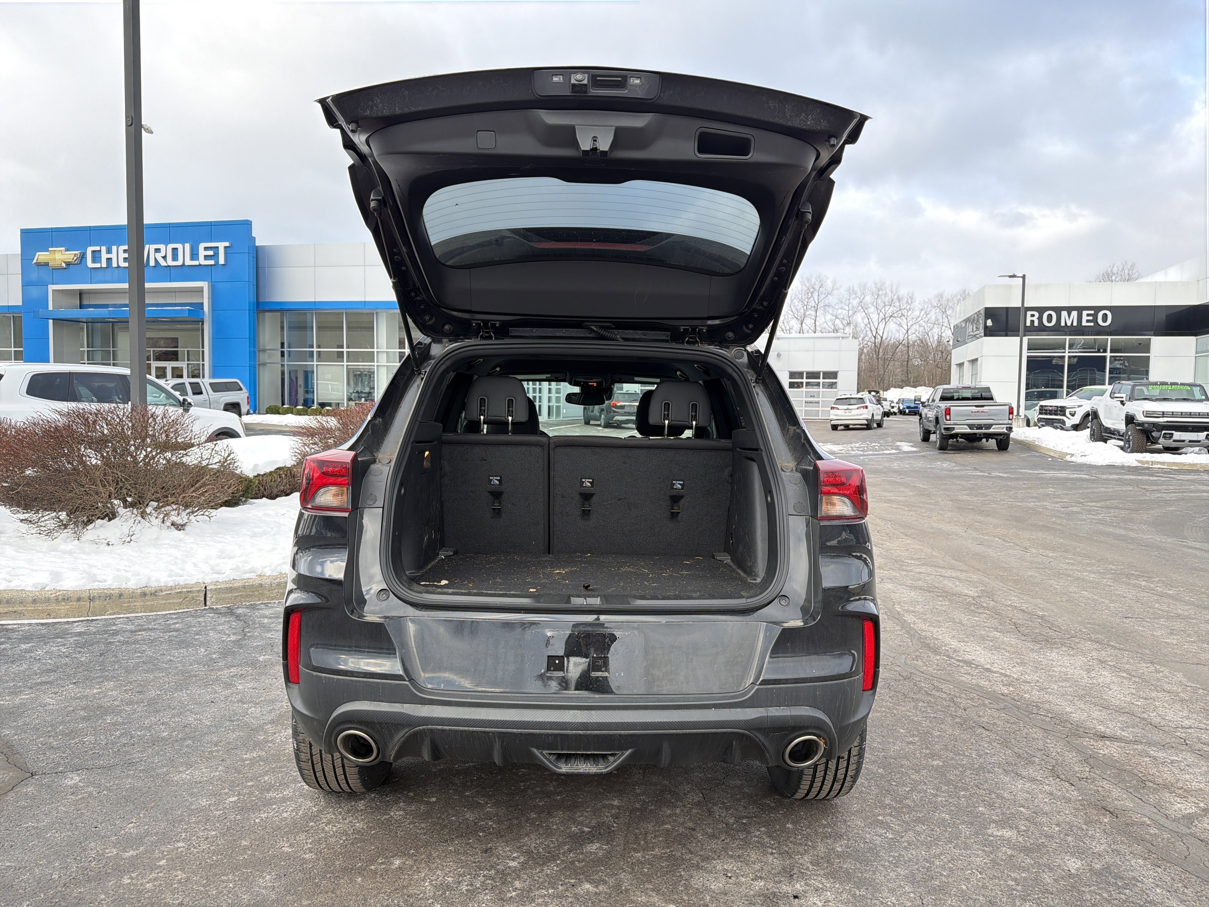Used 2023 Chevrolet TrailBlazer RS w/ Technology Package image 29