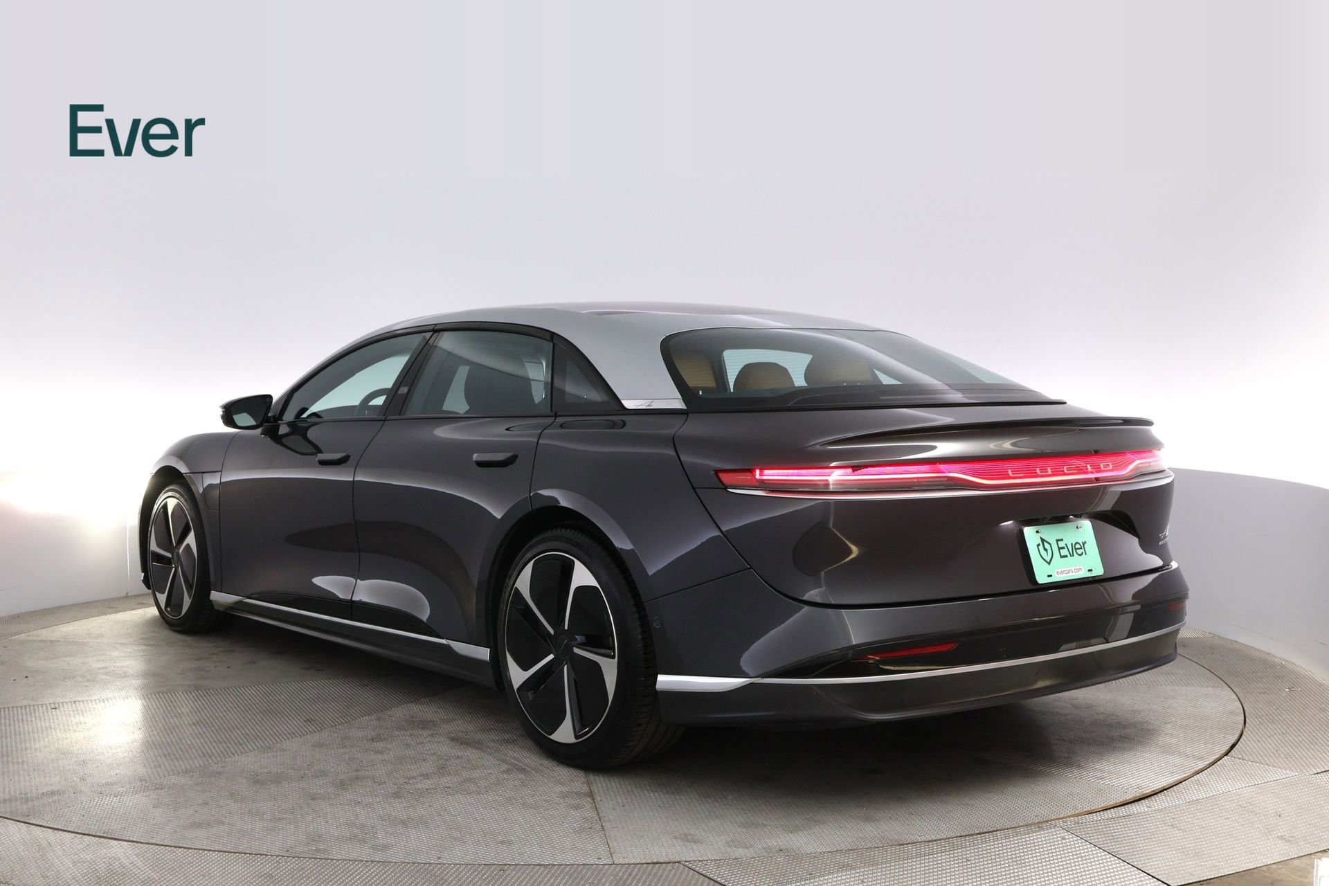 Used 2023 Lucid Air Touring AWD/4WD image 17