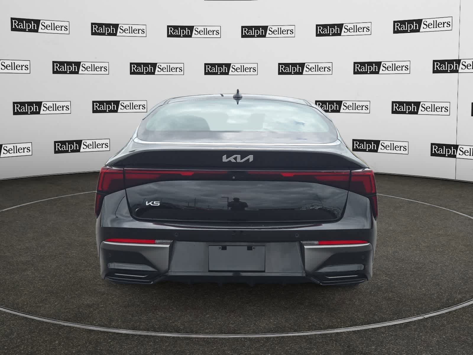 Used 2025 Kia K5 LXS FWD image 5