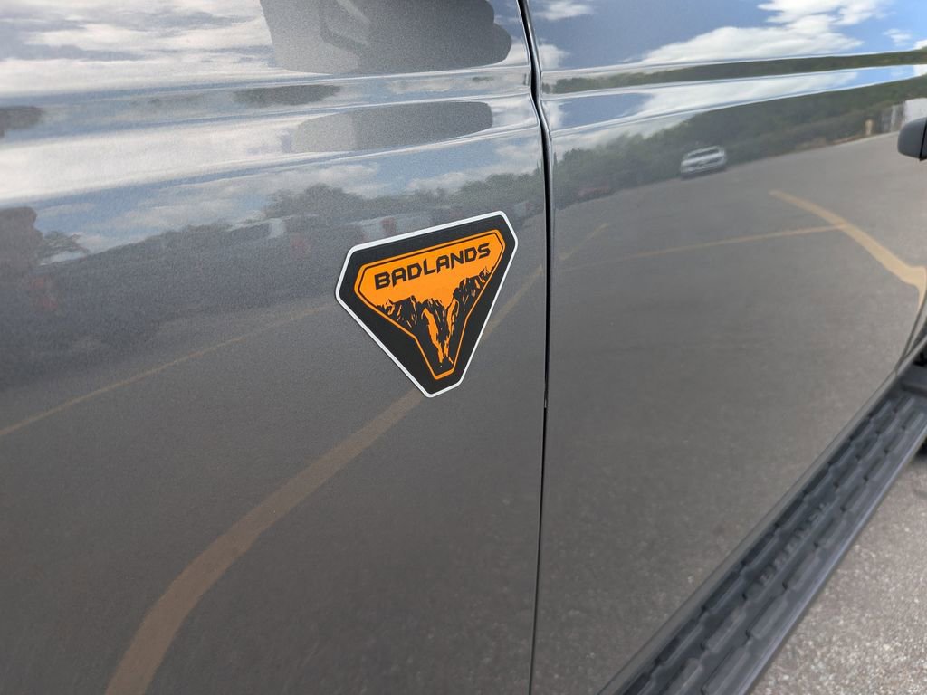 Certified 2025 Ford Bronco Badlands AWD/4WD image 11