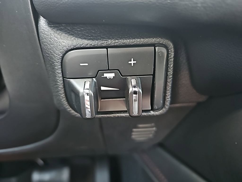 Certified 2025 Dodge Durango R/T w/ Trailer Tow Group IV image 36