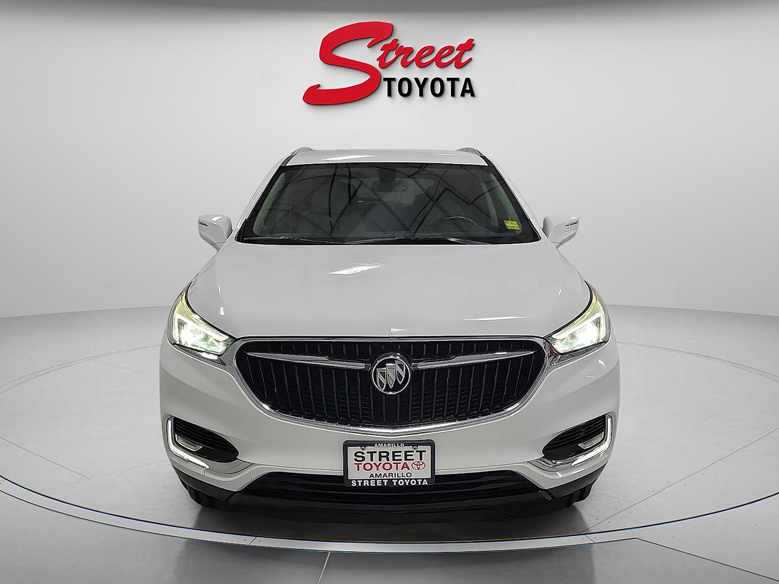 Used 2019 Buick Enclave Essence FWD image 6