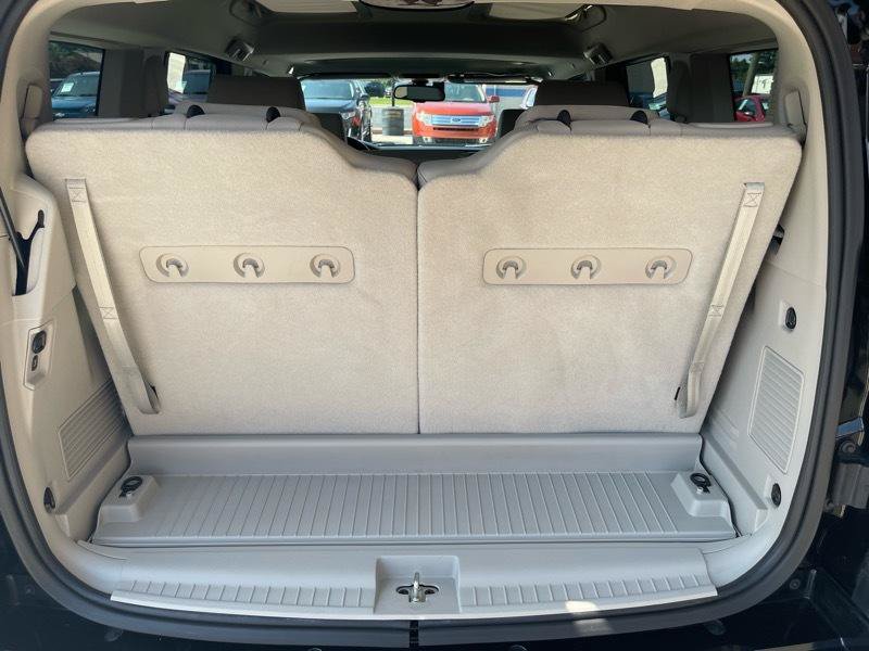 Used 2007 Jeep Commander Limited w/ Trailer Tow Group IV AWD/4WD image 51