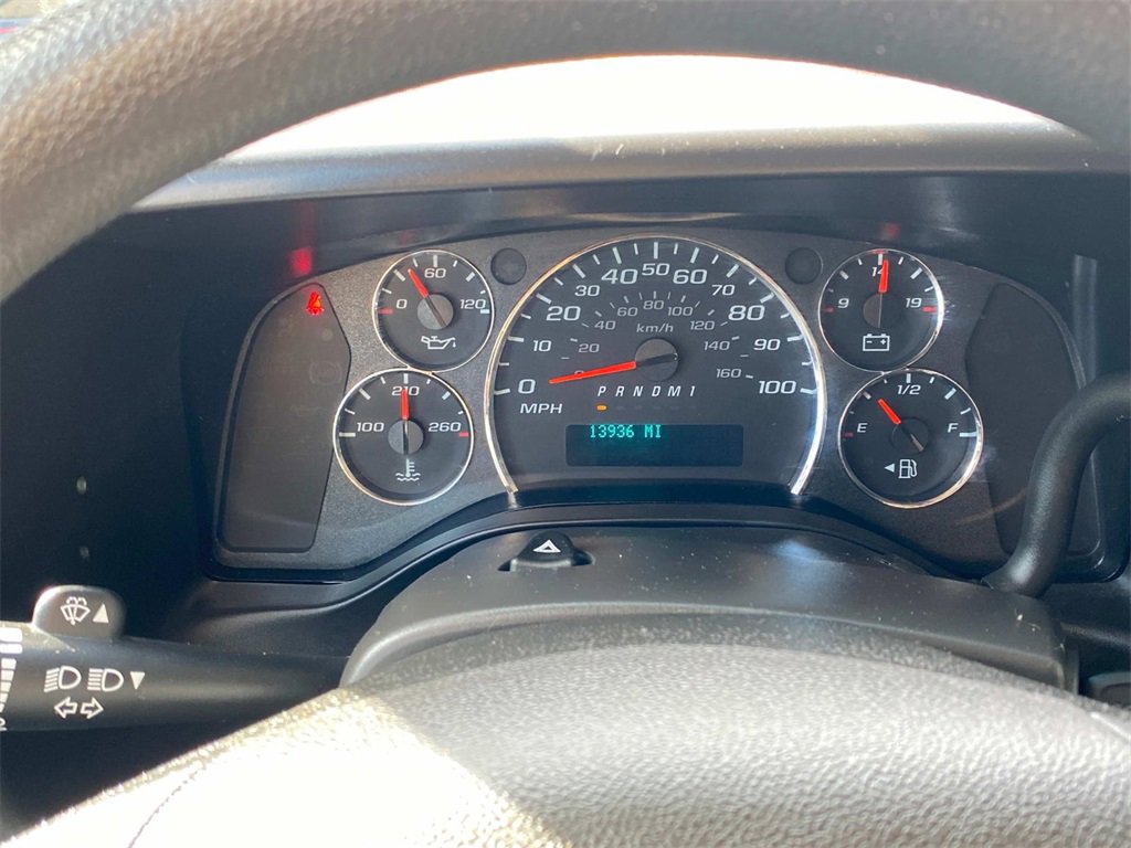 Used 2023 GMC Savana 2500 w/ Driver Convenience Package image 24