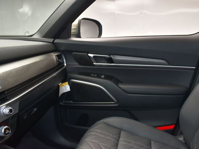 Certified 2025 Kia Telluride EX X-Line AWD/4WD image 24