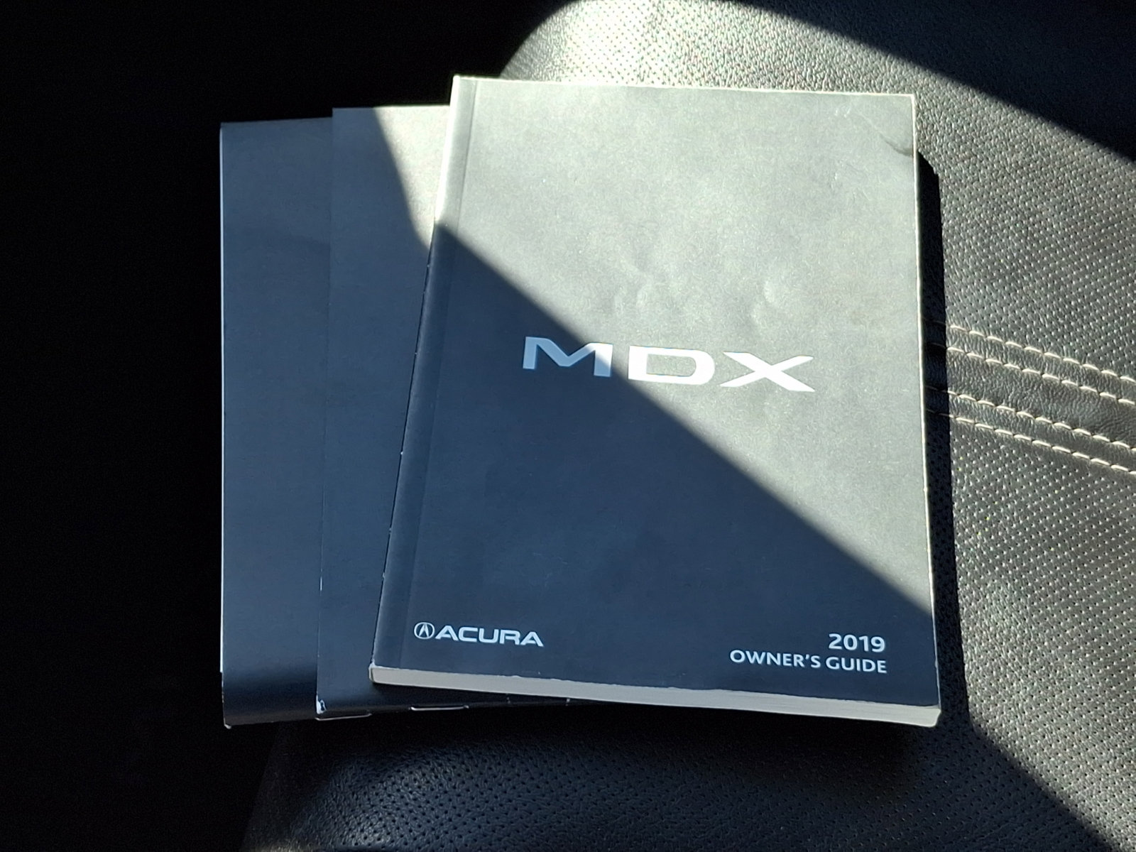 Used 2019 Acura MDX SH-AWD w/ Advance Package image 29