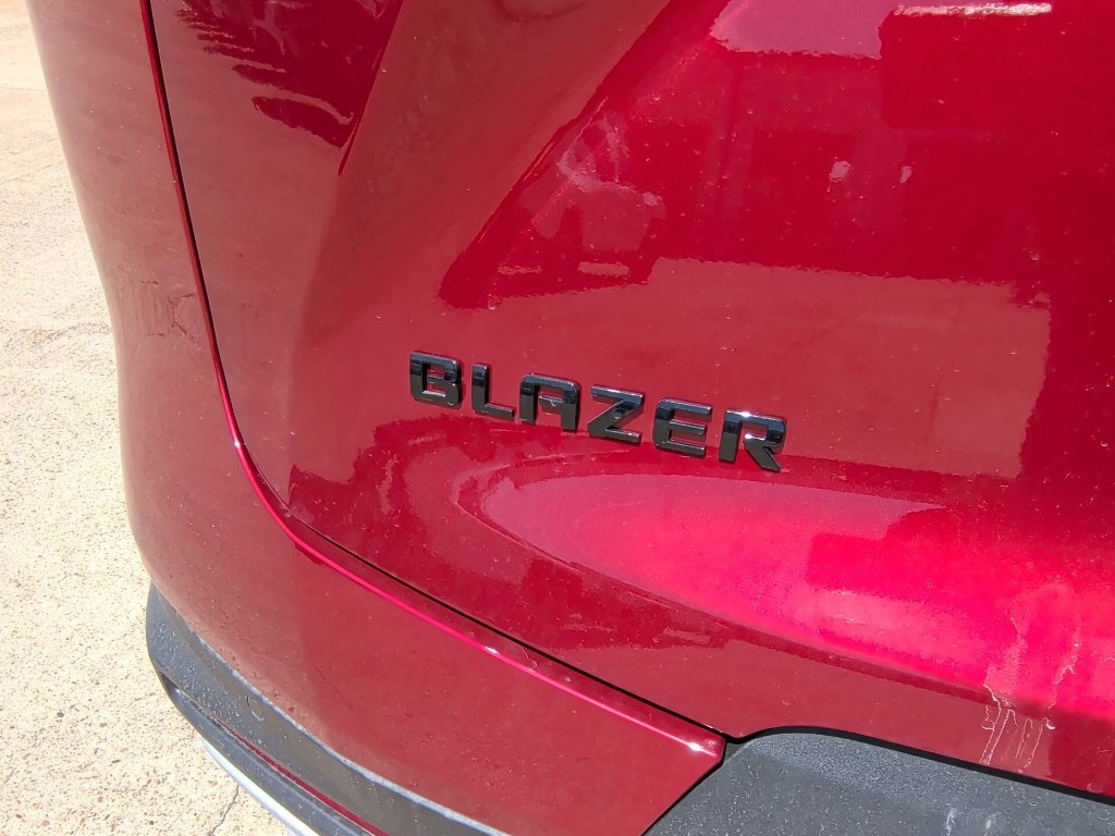 New 2026 Chevrolet Blazer LT w/ Convenience Package FWD image 40