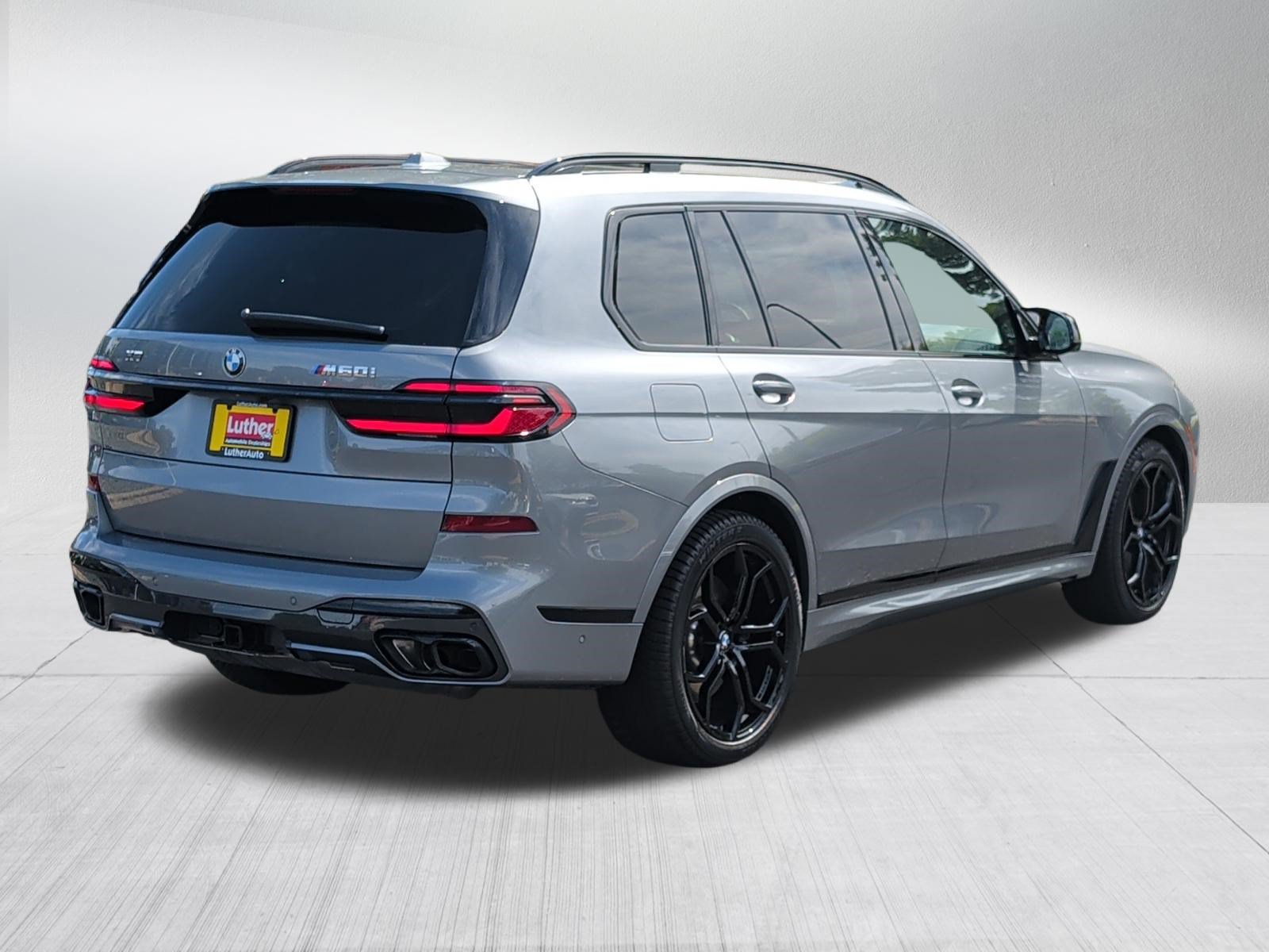Used 2024 BMW X7 M60i w/ Executive Package AWD/4WD image 7