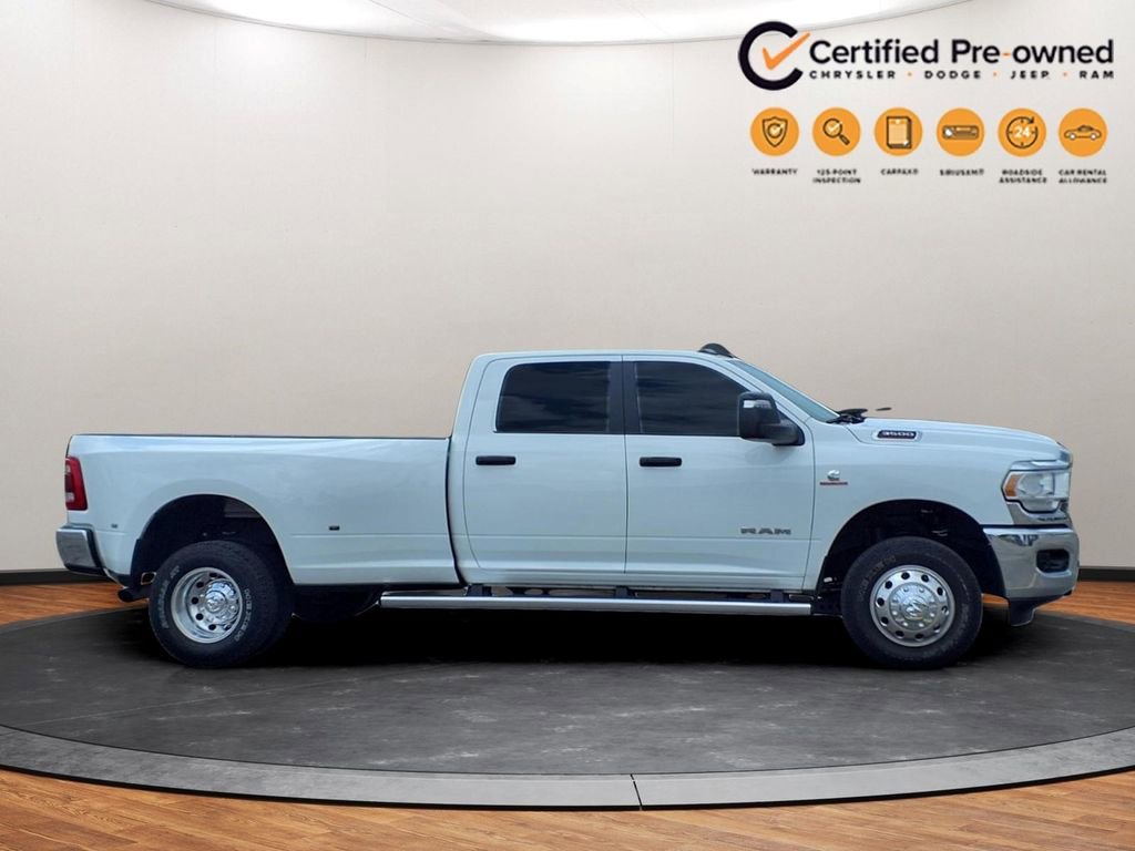 Used 2024 RAM 3500 Big Horn AWD/4WD image 2