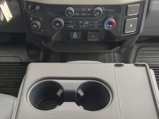 New 2026 Ford F450 XL w/ XL Chrome Package image 20